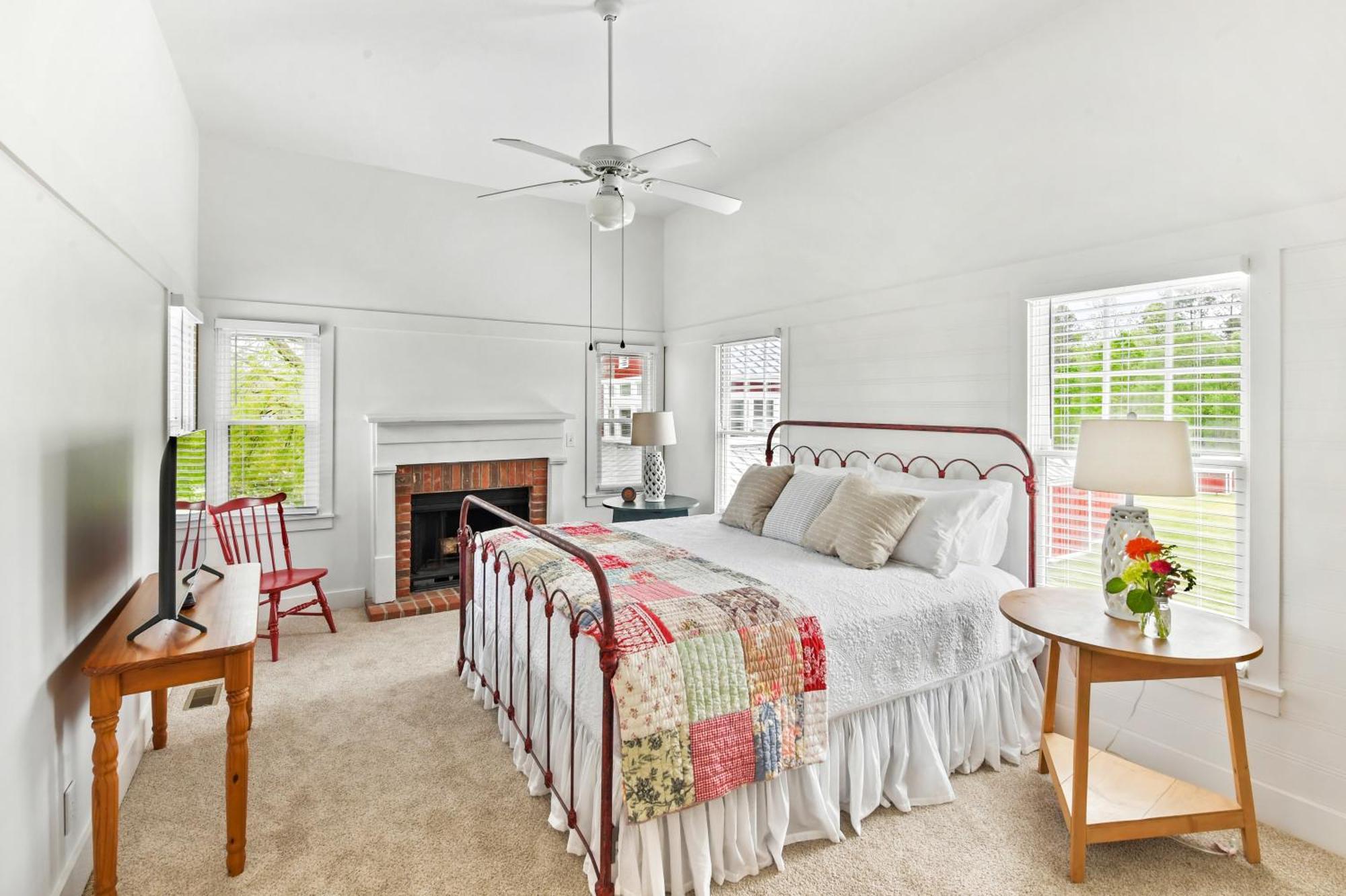 Buckhead The Farmhouse Inn חדר תמונה